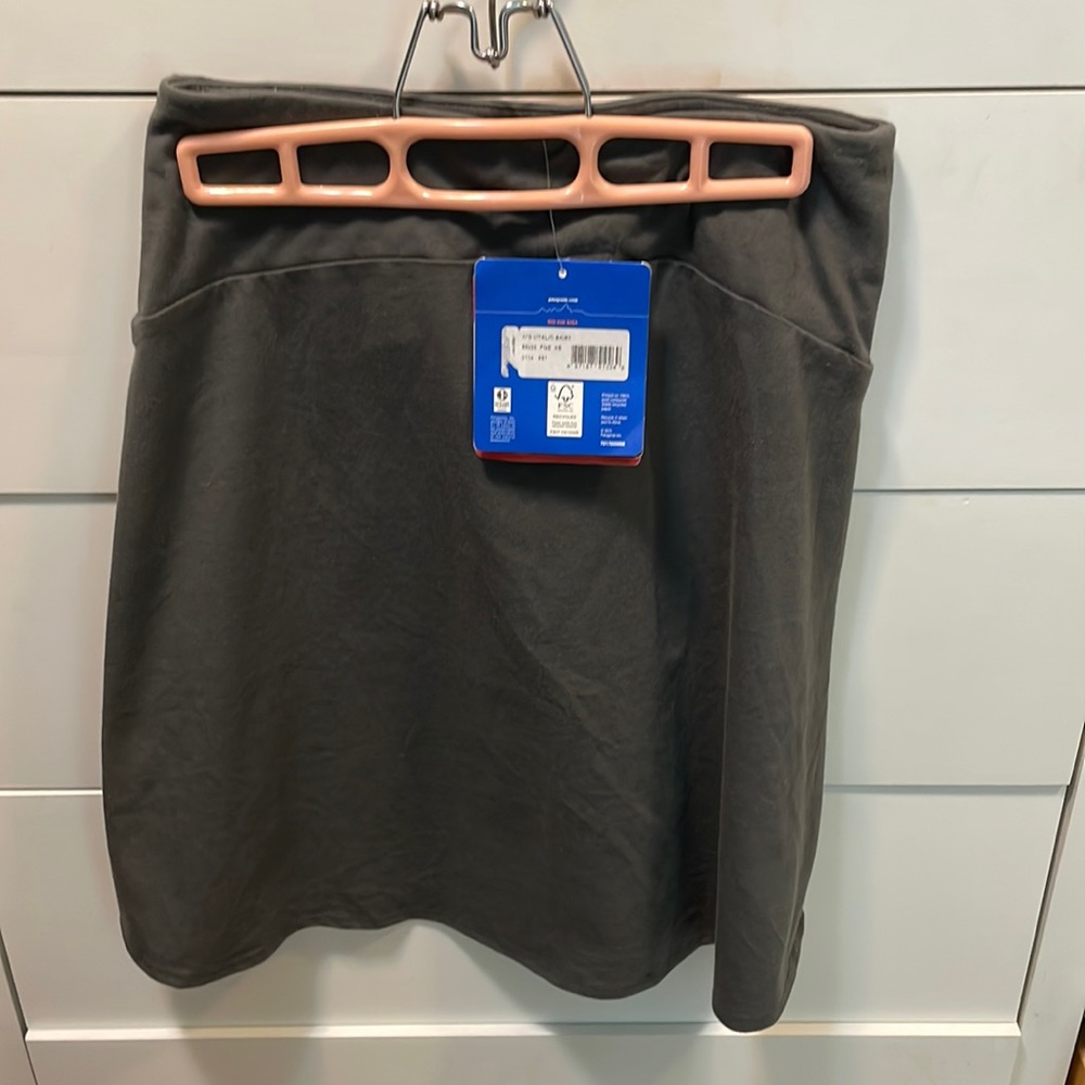 NWT PATAGONIA Vitaliti Skirt Forge Gray Womens XS